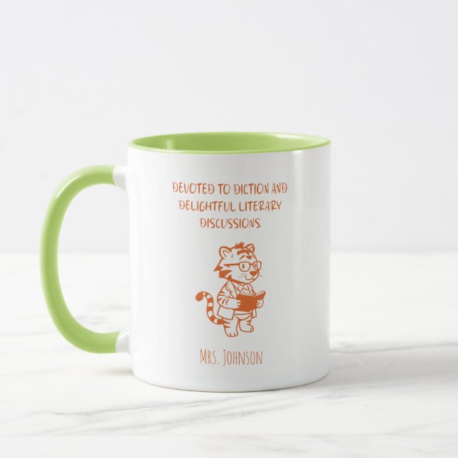 Taza Devoted To Diction Delightful Literary Discussions (Izquierda)