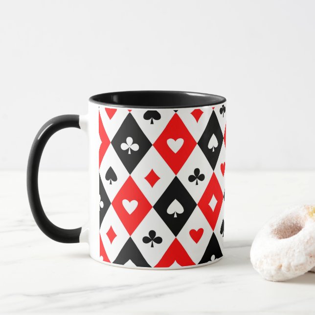 Taza Diamantes Corazones Spades Clubs Jugando Patrón De (Con donut)