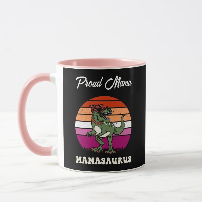 Taza Dinosaurio divertido Mamasauro sobre puesta de sol (Izquierda)