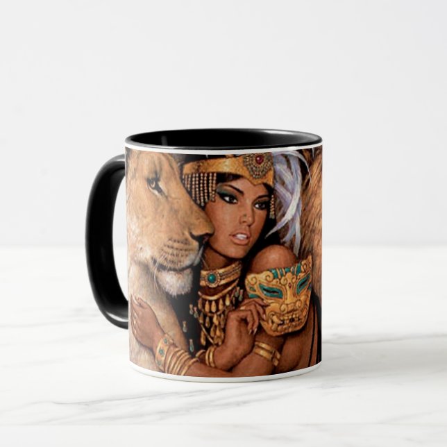 Taza Diosa de los Leones Princesa Mug egipcia (Anverso izquierdo)