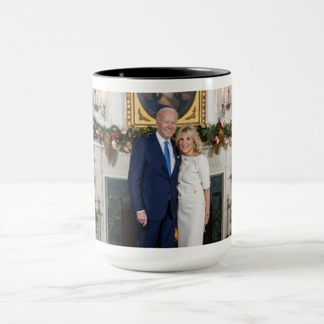 Taza Dirección del estado Biden de la Unión de Navidade (Centro)
