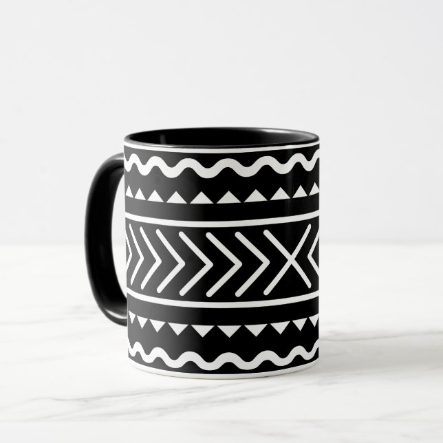 Taza Diseño artístico de patrones blancos y negros (Anverso izquierdo)