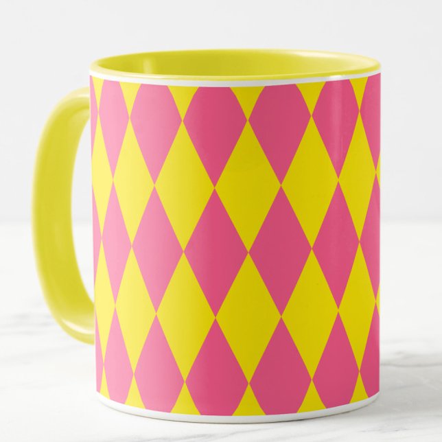 Taza Diseño de cuadros arlequín rosa y amarillo (Subido por el creador)