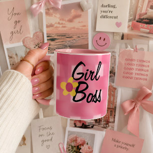 Taza Diseño de cuadros rosados de chica jefa
