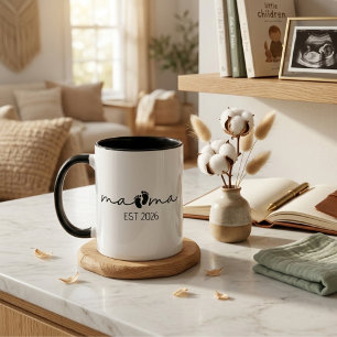 Taza Diseño de guión moderno del año de Mama Est