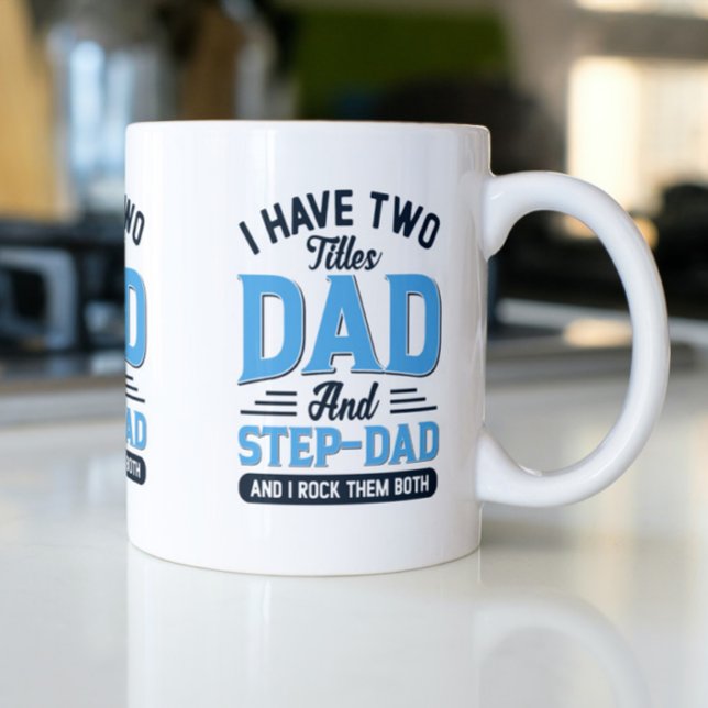 Taza Diseño de la tipografía retro de papá y un padrast (Subido por el creador)