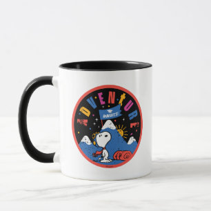 Taza Diseño de Montaña de Graduación Espera la Aventura