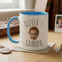 Diseño de nombre de foto de abuelo con cara de beb