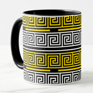 Taza Diseño de patrón de llave griega en blanco y amari
