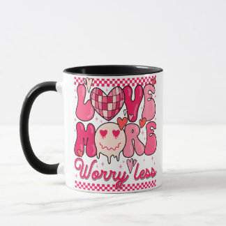 Taza Diseño de San Valentín Amar Más Preocuparse Menos 