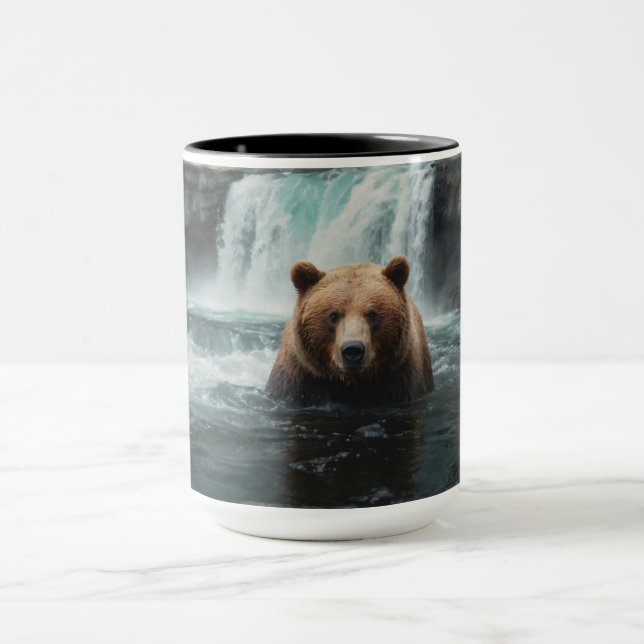 Taza Diseño de vida silvestre Grizzly Bear & Waterfall (Centro)