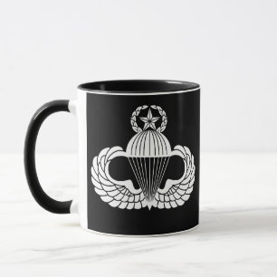 Taza Distintivo de paracaidista, Maestro