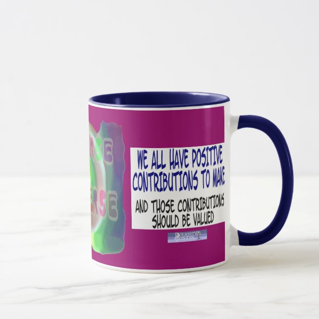 Taza diversa del universo (Derecha)