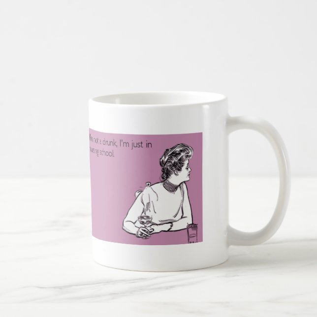 Taza divertida de la enfermería (Derecha)