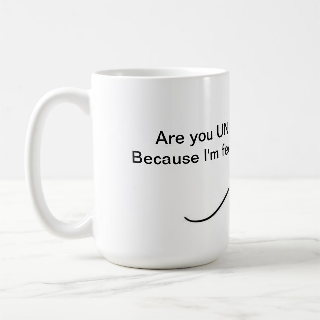 Taza divertida de la ley - línea de la recogida de (Izquierda)