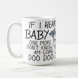 Taza divertida de la mamá del tiburón del bebé