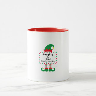 Taza divertida de Navidad de elfo travieso bueno m