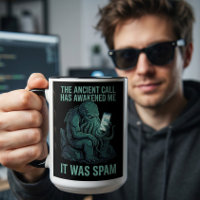 Taza divertida de spam de llamada antigua de Cthul