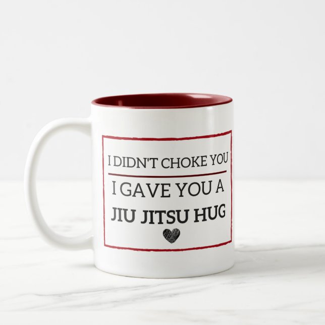 Taza divertida del abrazo de Jiu Jitsu (Izquierda)
