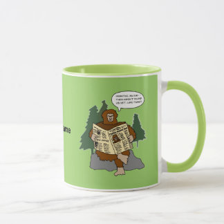 Taza divertida del dibujo animado de Bigfoot de la
