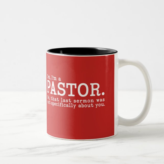 Taza divertida del regalo del aprecio del pastor (Derecha)