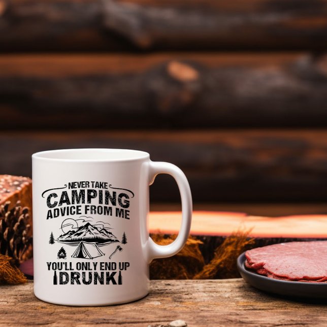 Taza Divertidas declaraciones de acampada para beber (Subido por el creador)