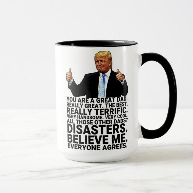 Taza Divertido cumpleaños del padre Trump  (Derecha)