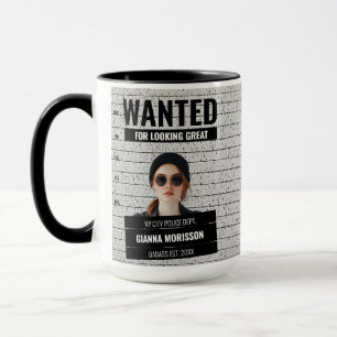 Taza Divertido Mugshot buscó el nombre y el texto perso