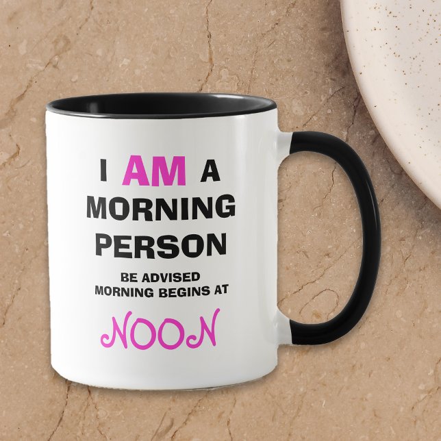 Taza Divertido no es una persona matutina Mug (Subido por el creador)