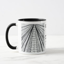 Taza Doodle moderno con cita sobre perspectiva y nombre