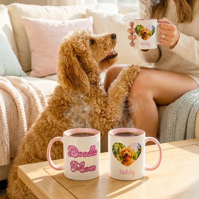 Taza Doodle Mom Custom Photo Name Pink Heart Typography (Subido por el creador)