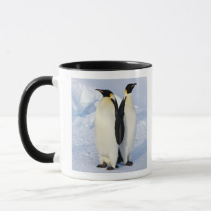 Taza Dos pingüinos de emperador en la Antártida