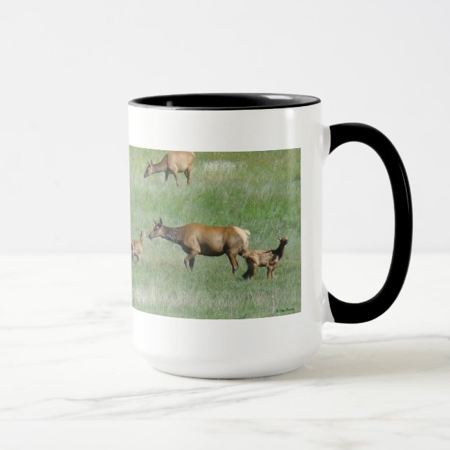 Taza E3 Alce hembra y crías (Derecha)