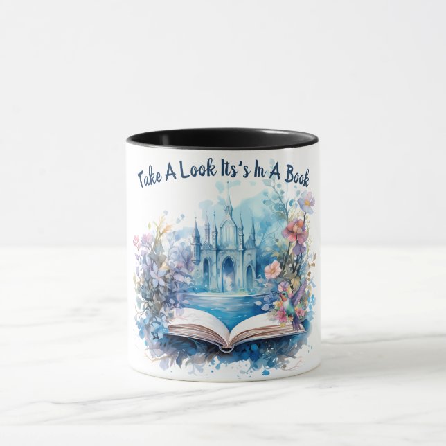 Taza Echa Un Vistazo Está En Un Libro (Centro)