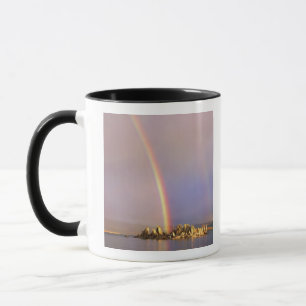Taza EE. UU., California, montañas de Sierra Nevada.