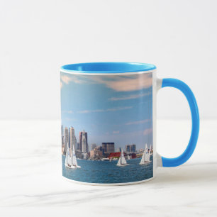 Taza EE. UU., Massachusetts. Horizonte de la costa de B