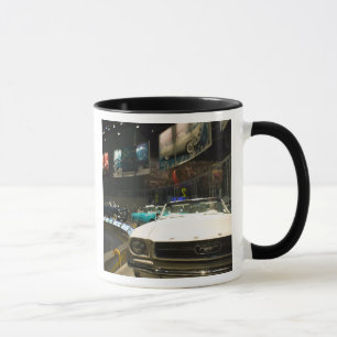 Taza EE. UU., Michigan, Detroit: Ford Rouge Factory Tou