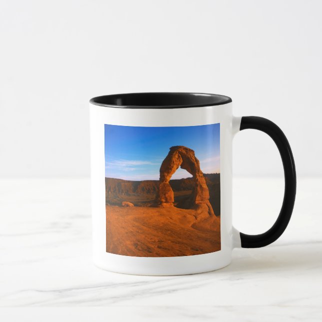Taza EE. UU., Utah, Parque Nacional Arcos, Arco Delicad (Derecha)