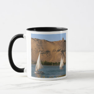 Taza Egipto, Asuán, Río Nilo, veleros Felucca,