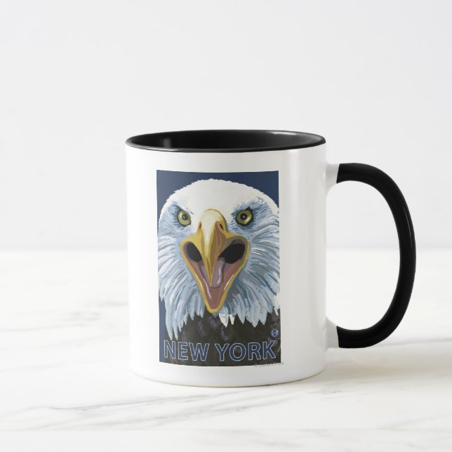 Taza El águila de Nueva York se acerca (Derecha)