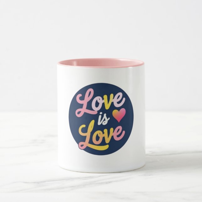 Taza El amor es amor, orgullo arcoiris (Centro)