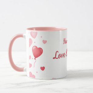 Taza El amor vive aquí - Corazones rosados y rojos