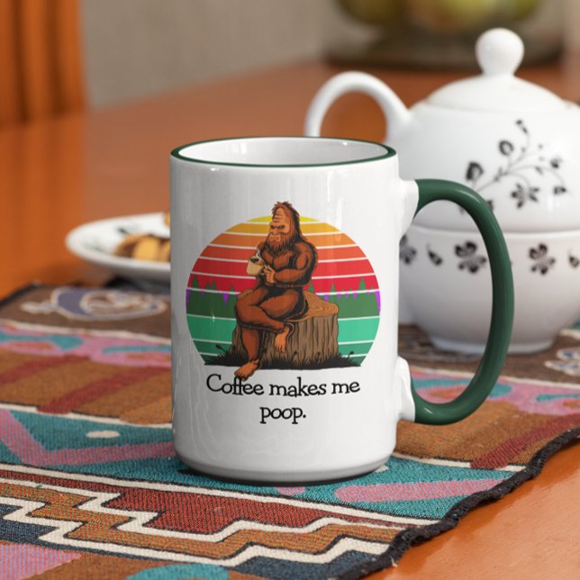 Taza El café me hace poop Bigfoot Sasquatch Funny 15 oz (Subido por el creador)