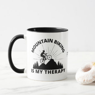 Taza El ciclismo de montaña es mi terapia