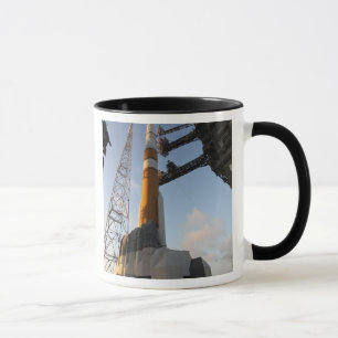 Taza El cohete del delta IV