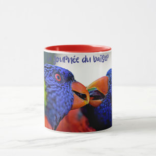Taza El Día del Beso - Celebra el Amor Cada Día