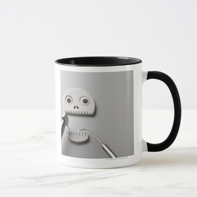 Taza El esqueleto que el tratamiento dental se toma (Derecha)