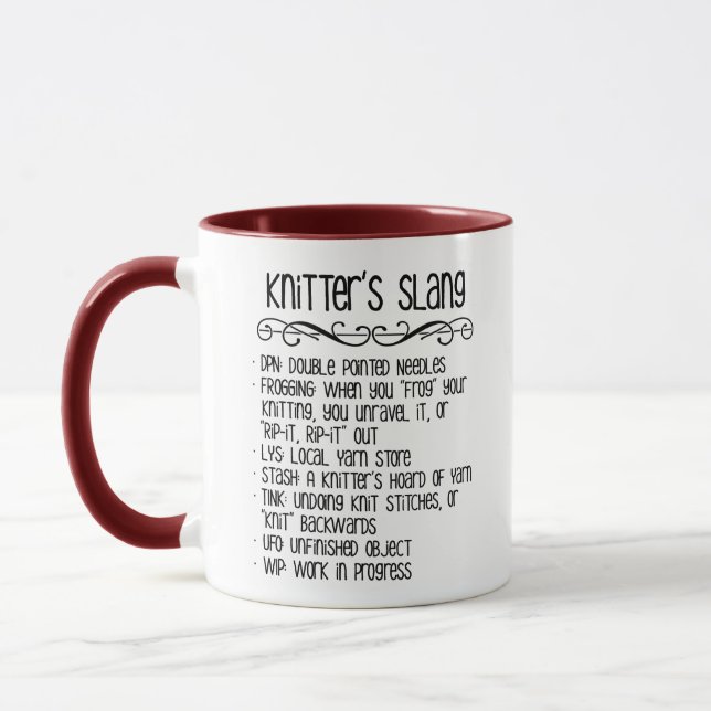 Taza El hacer punto divertido del argot del calcetero (Izquierda)