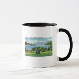 Taza El lago Whiteface Mt en distancia