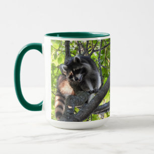Taza El mapache en un árbol